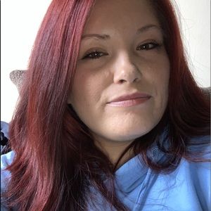 Meet your Posher, Monique